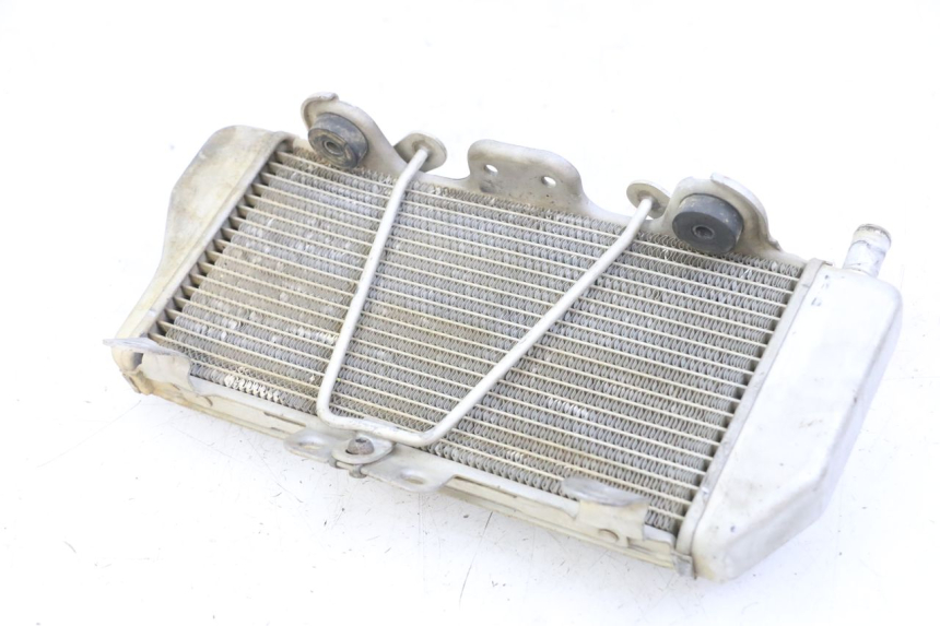photo de RADIATEUR GAUCHE YAMAHA YZ-F YZF 250 (2007 - 2013) - Détail de la pièce
