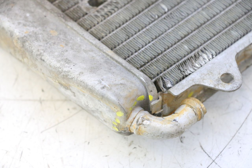 photo de RADIATEUR GILERA GP 800 (2007 - 2013) - Zoom composants