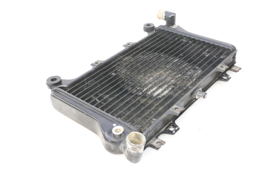photo de RADIATEUR KAWASAKI GPX F ZX750F 750 (1986 - 1990) - Zoom état d’usage