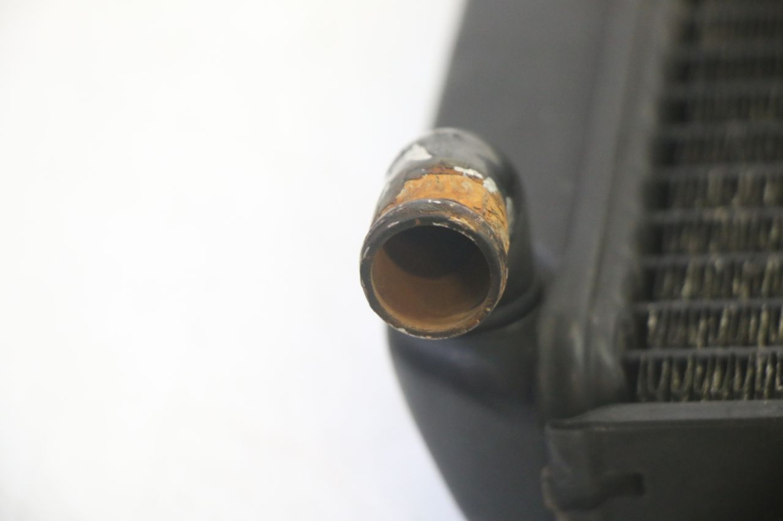 photo de RADIATEUR KAWASAKI GPX R WARBIRD 600 (1988 - 1993) - Points de fixation