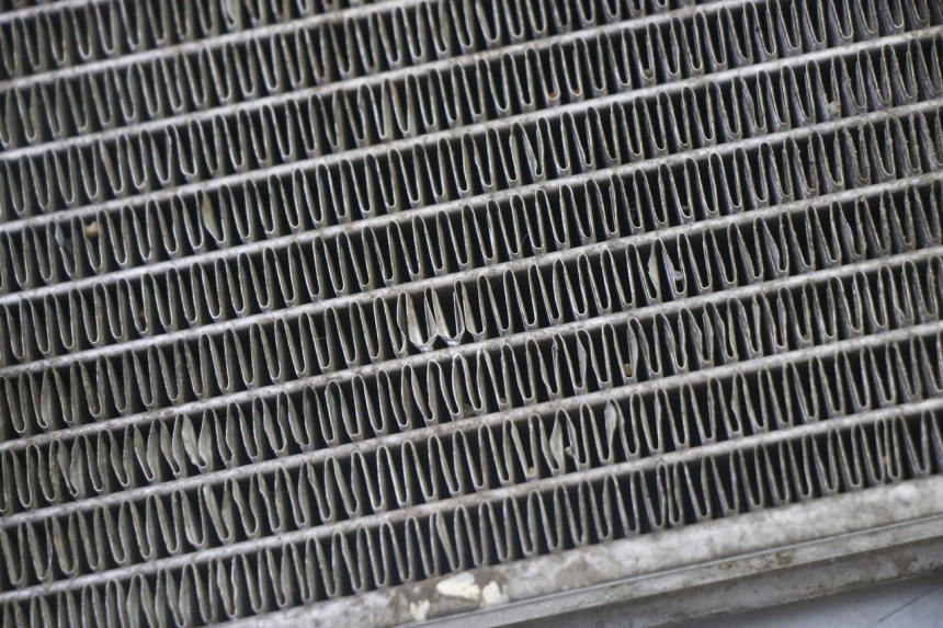 photo de RADIATEUR KYMCO GRAND DINK 125 (2002 - 2007) - Gros plan technique