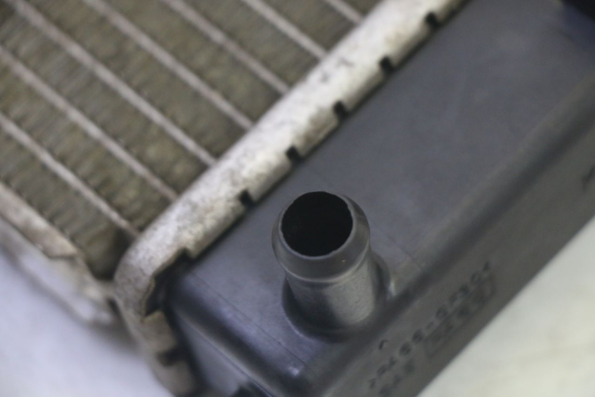 photo de RADIATEUR KYMCO GRAND DINK 125 (2002 - 2007) - Points de fixation