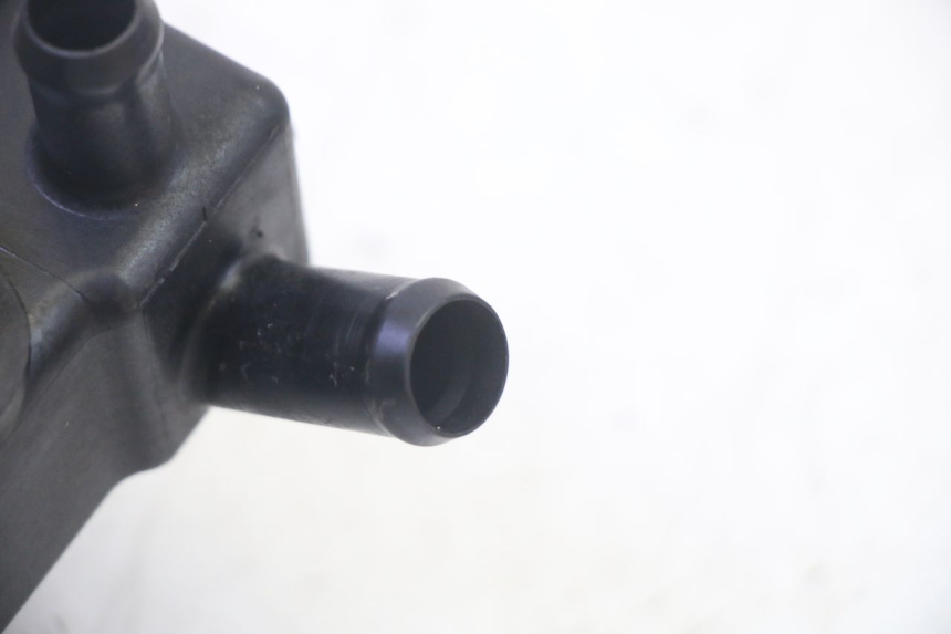 photo de RADIATEUR KYMCO GRAND DINK 125 (2002 - 2007) - Marquages et références