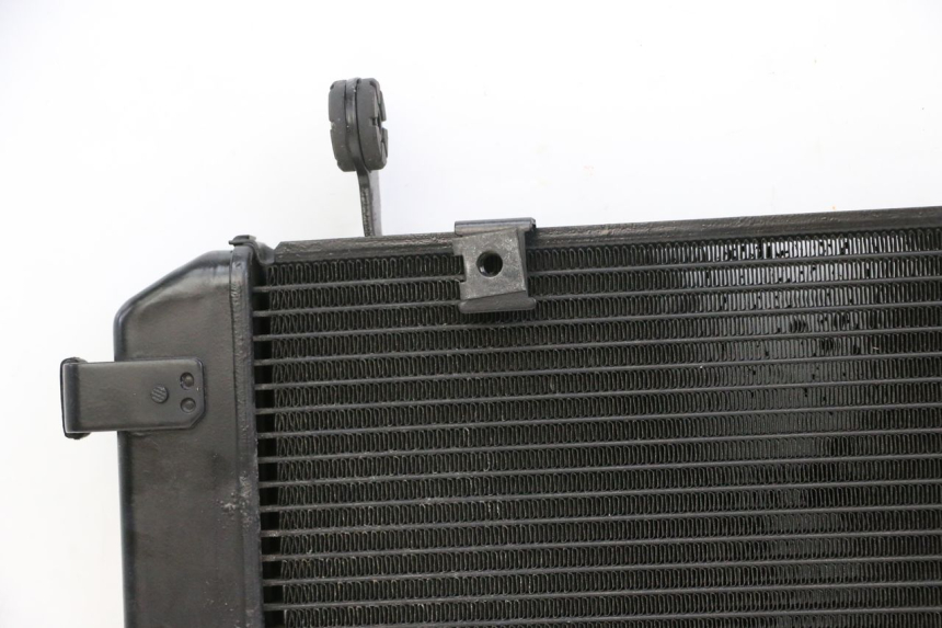 photo de RADIATEUR SUZUKI GSR 750 (2011 - 2017) - Vue produit