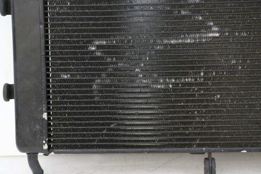 photo de RADIATEUR SUZUKI GSR 750 (2011 - 2017) - Photo complémentaire