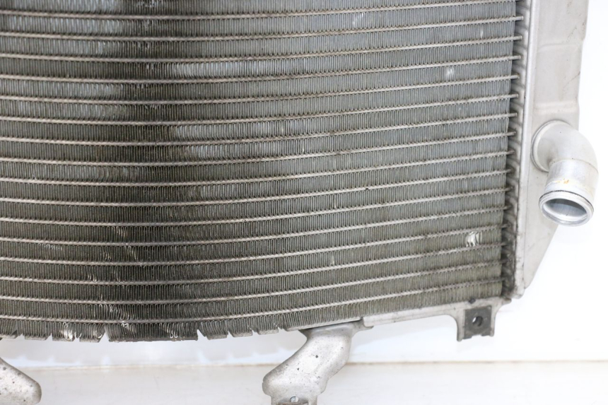 photo de RADIATEUR SUZUKI GSXR GSX-R 1000 (2003 - 2004) - Zoom composants