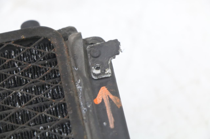 photo de RADIATEUR KAWASAKI GTR 1000 (1994 - 2004) - Gros plan technique