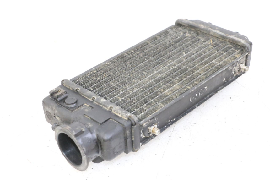 photo de RADIATEUR HONDA MTX TC02 125 (1987 - 1989) - Gros plan technique