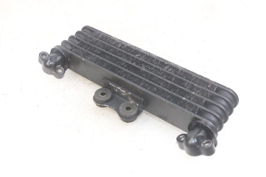 photo de RADIATEUR HUILE HONDA CBR F SC25 1000 (1989 - 1992) - Autre angle de vue