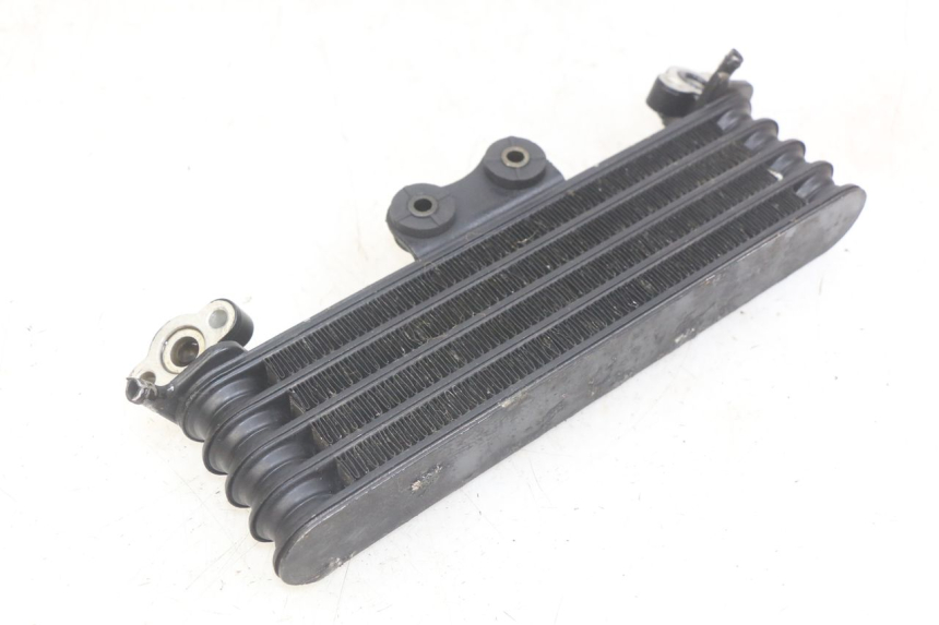 photo de RADIATEUR HUILE HONDA CBR F SC25 1000 (1989 - 1992) - Points de fixation
