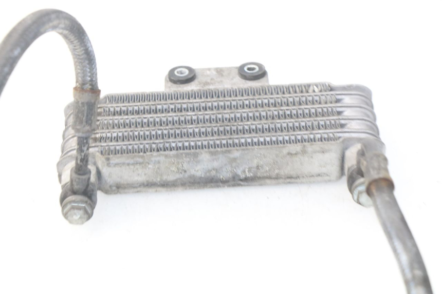 photo de RADIATEUR HUILE HYOSUNG COMET GTR 125 (2007 - 2014) - Gros plan technique