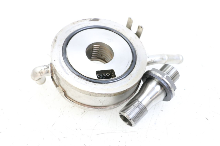 photo de RADIATEUR HUILE HONDA FJS SILVER WING SILVERWING 400 (2005 - 2008) - Autre angle de vue