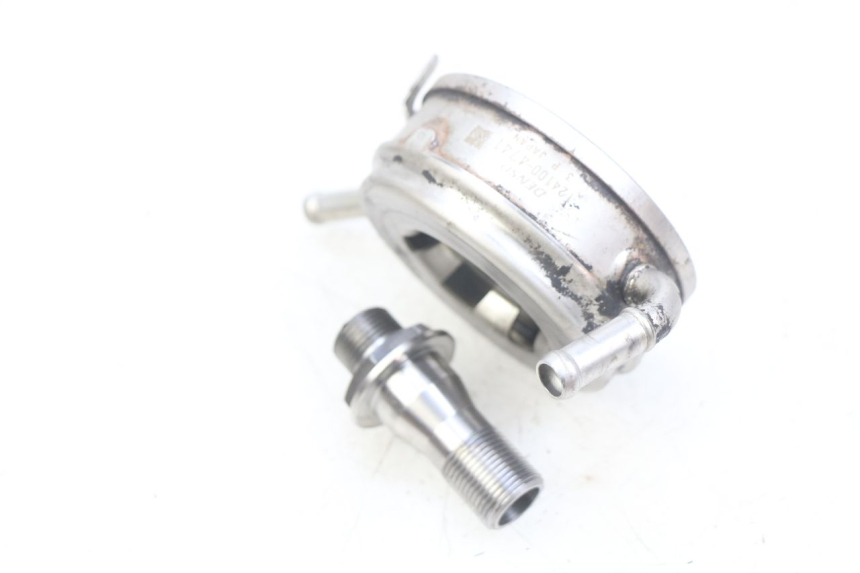 photo de RADIATEUR HUILE HONDA FJS SILVERWING SILVER WING 400 (2009 - 2016) - Gros plan technique