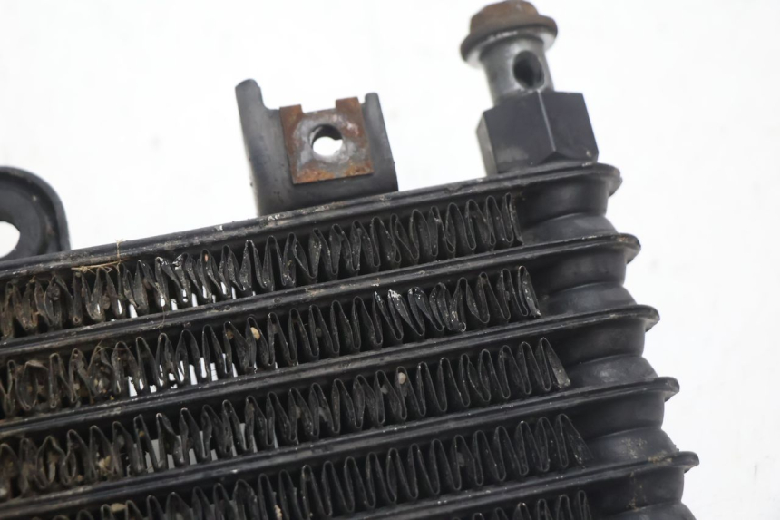 photo de RADIATEUR HUILE KAWASAKI GPX F ZX750F 750 (1986 - 1990) - Points de fixation