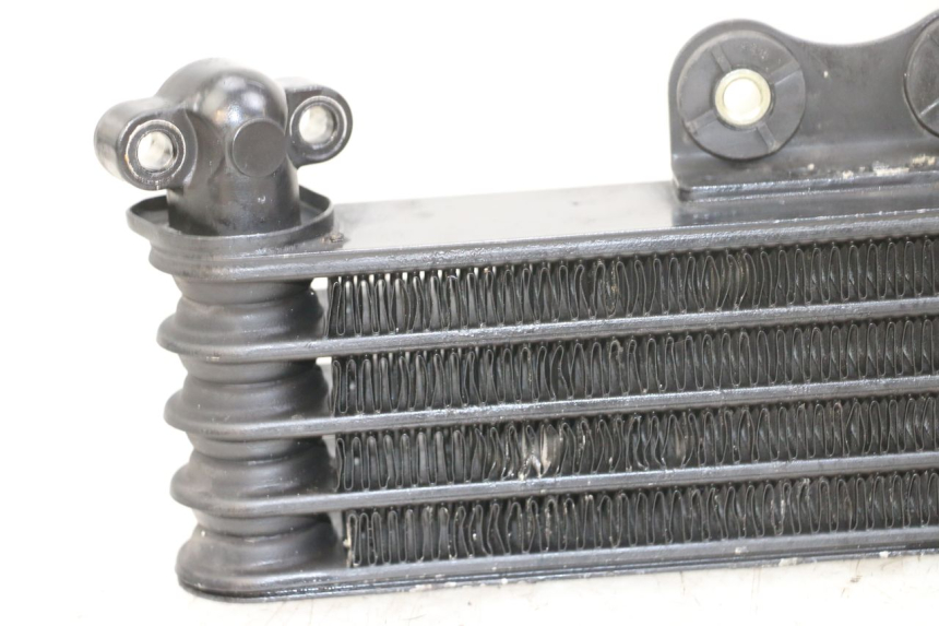 photo de RADIATEUR HUILE HONDA CBR F 1000 (1993 - 1996) - Vue d’ensemble