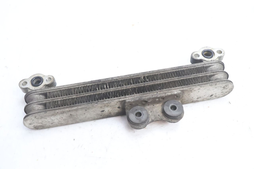 photo de RADIATEUR HUILE HONDA VFR FI RC46 800 (1998 - 2001) - Autre angle de vue