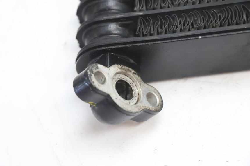 photo de RADIATEUR HUILE HONDA XRV AFRICA TWIN 750 (1990 - 1992) - Points de fixation