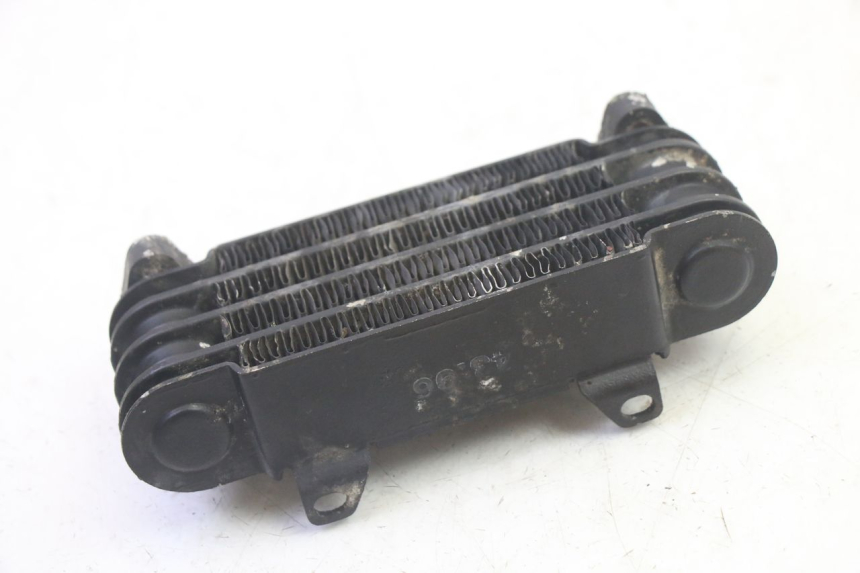 photo de RADIATEUR HUILE KYMCO ZING 125 (1997 - 2003) - Autre angle de vue