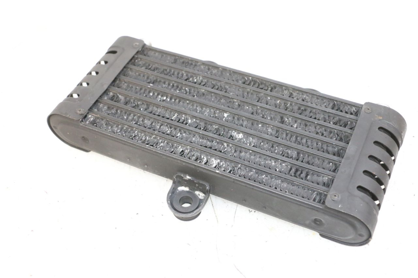 photo de RADIATEUR HUILE KAWASAKI ZR 7 750 (1999 - 2004) - Points de fixation