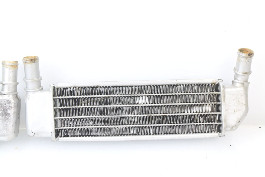 photo de RADIATEUR PEUGEOT LUDIX BLASTER 50 (2006 - 2014) - Détails caractéristiques