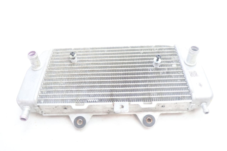 photo de RADIATEUR PIAGGIO MP3 HPE 530 (2022 - 2026) - Vue d’ensemble