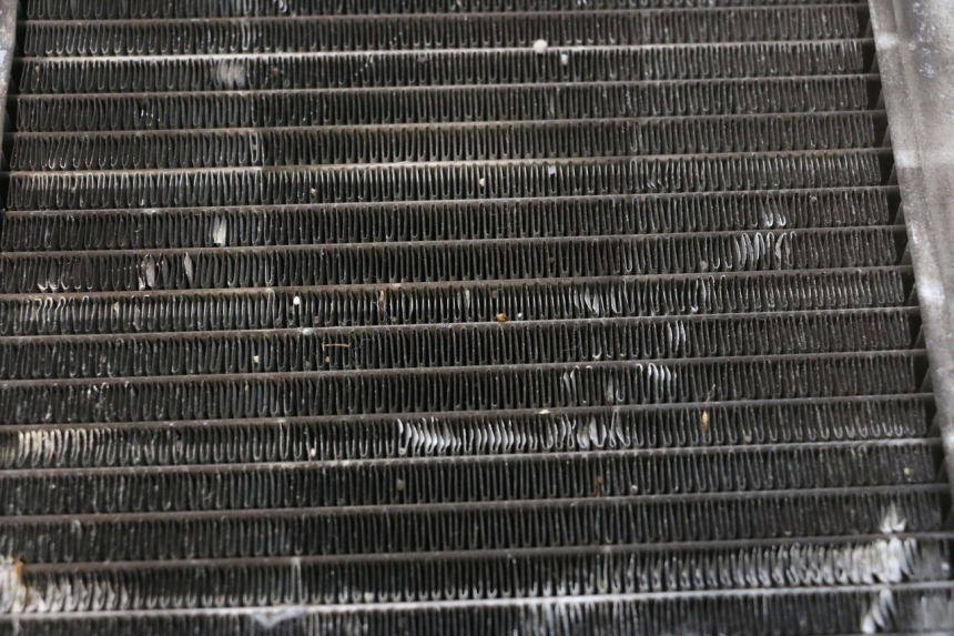 photo de RADIATEUR PIAGGIO MP3 125 (2006 - 2014) - Points de fixation