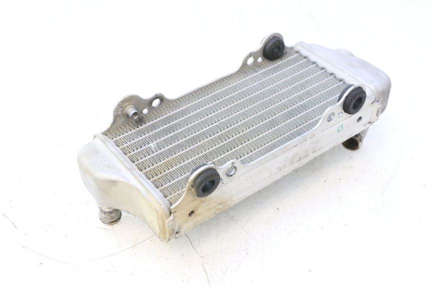 photo de RADIATEUR RIEJU MRT PRO SUPERMOTARD 50 (2007 - 2018) - Pièce contrôlée