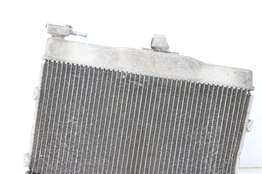 photo de RADIATEUR YAMAHA MT-07 MT07 ABS 700 (2014 - 2017) - Autre angle de vue