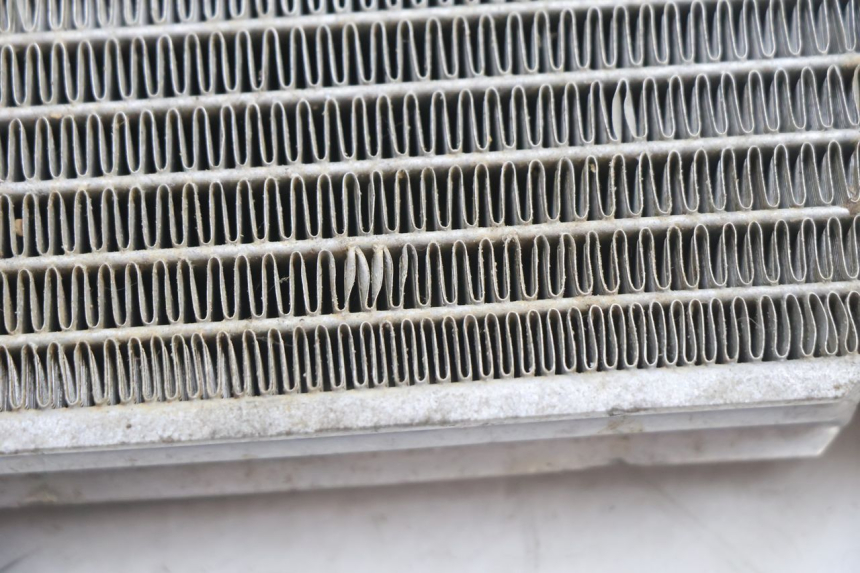 photo de RADIATEUR KYMCO MXU R 250 (2004 - 2010) - Zoom état d’usage