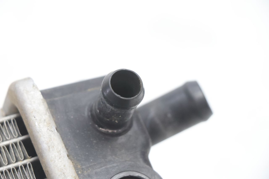 photo de RADIATEUR KYMCO MXU R 250 (2004 - 2010) - Autre angle de vue