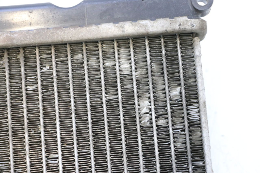 photo de RADIATEUR YAMAHA NEOS NEO'S 4T 50 (2008 - 2016) - Zoom état d’usage