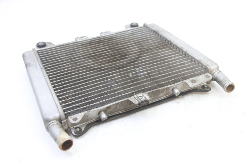 photo de RADIATEUR GILERA NEXUS 125 (2009 - 2013) - Gros plan technique