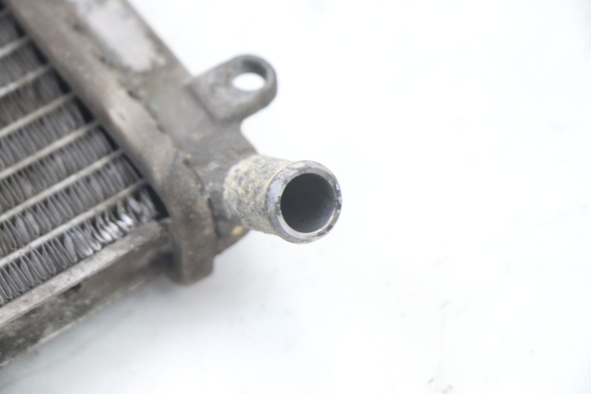 photo de RADIATEUR MBK OVETTO 4T 50 (2008 - 2016) - Gros plan technique