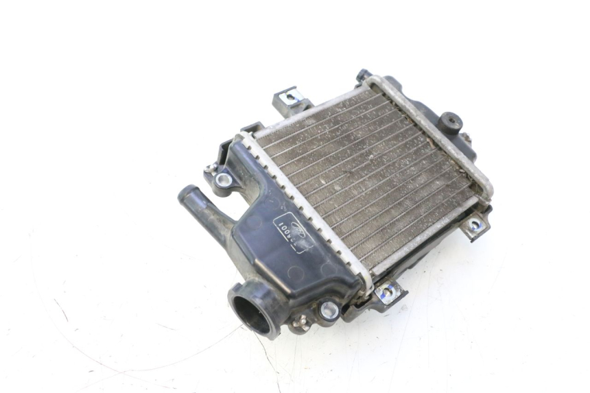 photo de RADIATEUR HONDA PCX (JF28) 125 (2009 - 2011) - Points de fixation