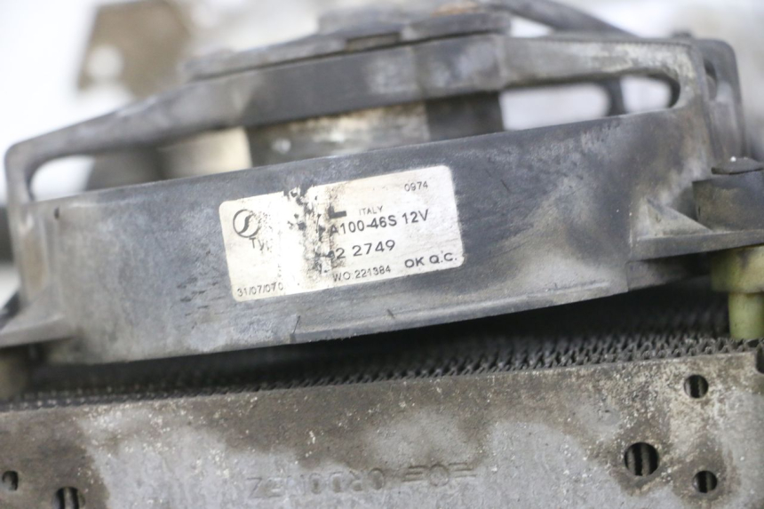 photo de RADIATEUR PEUGEOT SATELIS COMPRESSOR K15 125 (2006 - 2009) - Zoom état d’usage