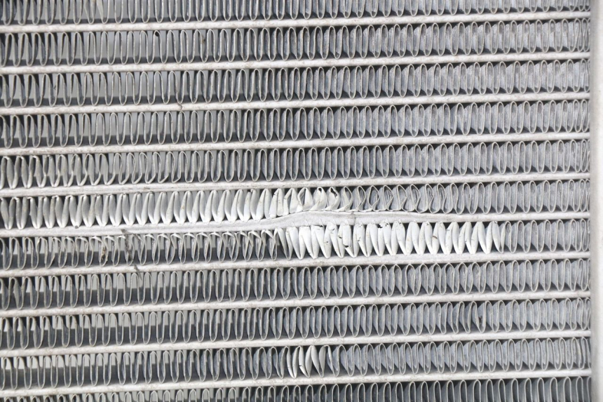 photo de RADIATEUR PEUGEOT SATELIS 125 (2013 - 2018) - Gros plan technique