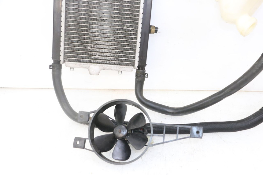 photo de RADIATEUR PEUGEOT SATELIS 125 (2010 - 2012) - Pièce contrôlée
