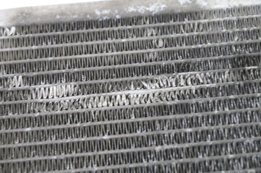 photo de RADIATEUR PEUGEOT SATELIS 250 (2006 - 2012) - Détail de la pièce