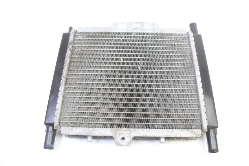 photo de RADIATEUR PEUGEOT SATELIS 250 (2006 - 2012) - Autre angle de vue