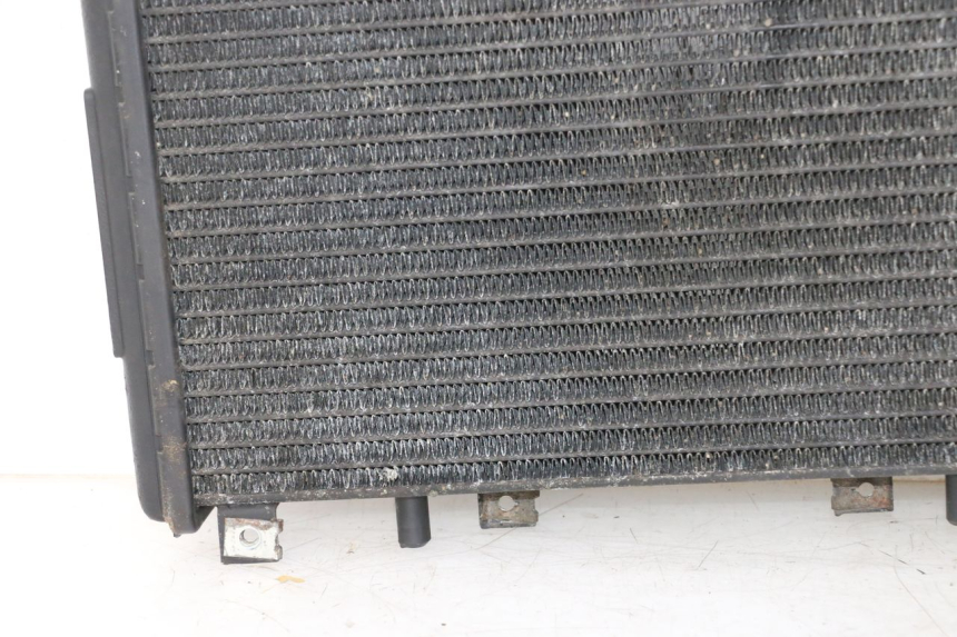 photo de RADIATEUR TRIUMPH SPRINT 900 (1995 - 1998) - Pièce contrôlée
