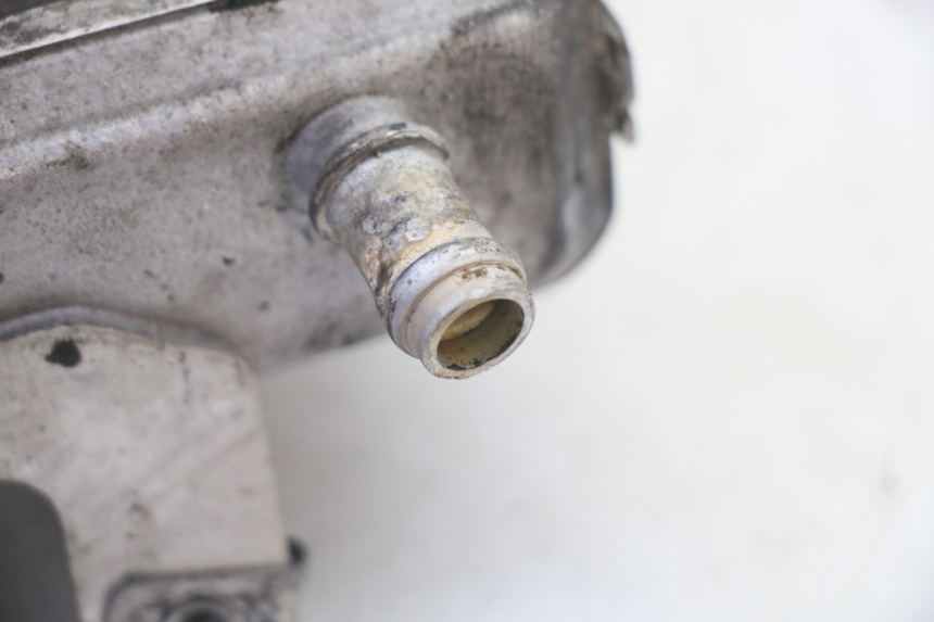 photo de RADIATEUR APRILIA SR R 2T LC 50 (2018 - 2021) - Points de fixation