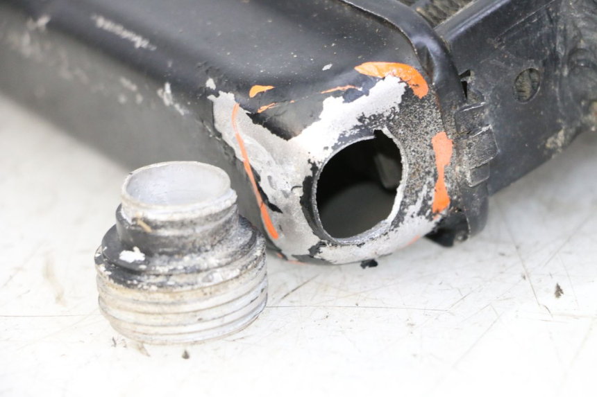 photo de RADIATEUR KTM SUPERENDURO R 950 (2005 - 2009) - Gros plan technique