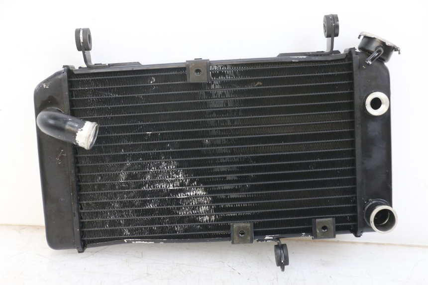 photo de RADIATEUR SUZUKI SV N 650 (1999 - 2002) - Détails caractéristiques