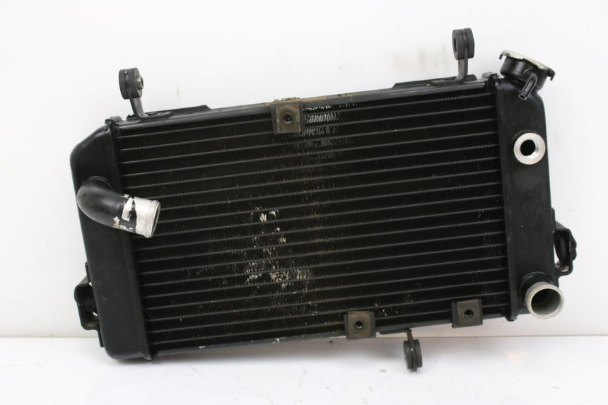photo de RADIATEUR SUZUKI SV S 650 (1999 - 2002) - Détail de la pièce