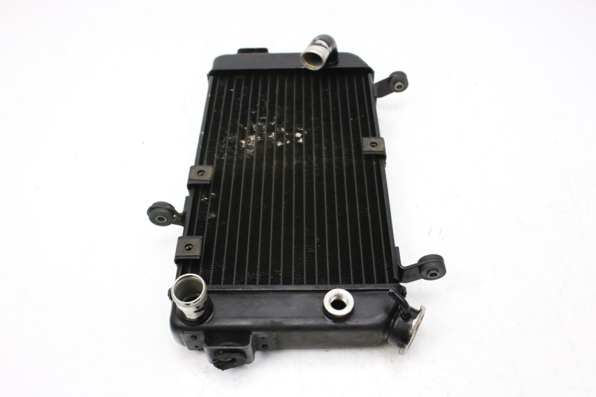 photo de RADIATEUR SUZUKI SV S 650 (1999 - 2002) - Autre angle de vue