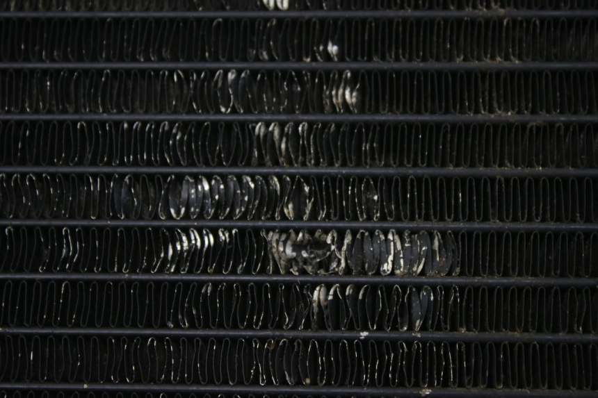 photo de RADIATEUR SUZUKI SV S 650 (1999 - 2002) - Vue d’ensemble