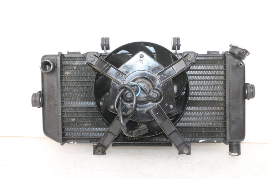 photo de RADIATEUR YAMAHA TDM ABS 900 (2002 - 2014) - Photo complémentaire