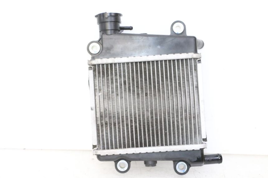 photo de RADIATEUR YAMAHA XMAX X-MAX 125 (2021 - 2025) - Vue principale