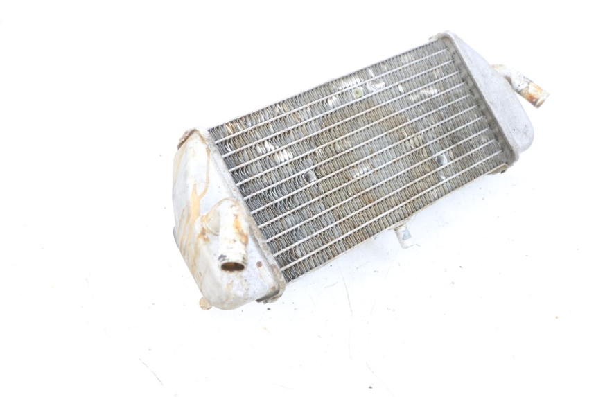 photo de RADIATEUR YAMAHA XMAX X-MAX 125 (2006 - 2009) - État de surface