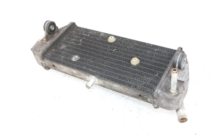 photo de RADIATEUR YAMAHA XMAX X-MAX 125 (2006 - 2009) - Gros plan technique